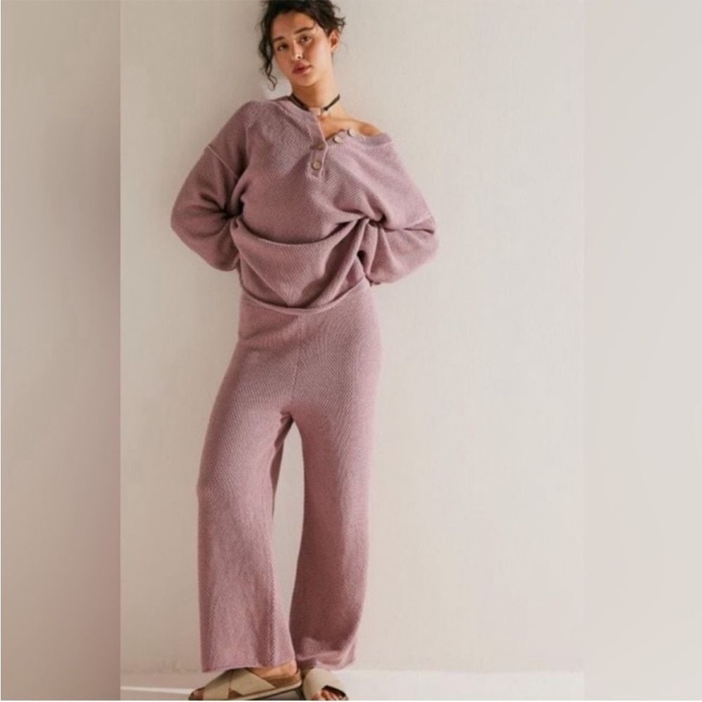 Hailee Sweater Set size large in color Woodrose